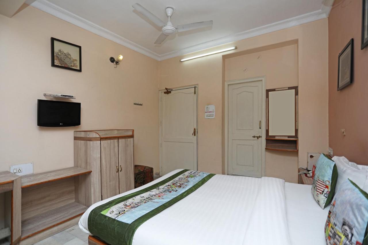 Oyo 10326 Hotel Royal Inn Джодхпур Экстерьер фото